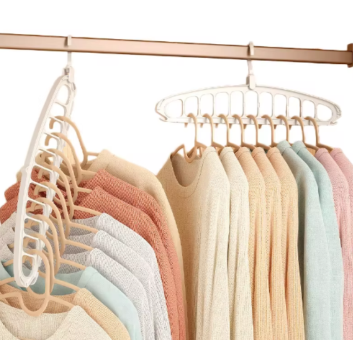 9-in-1 Smart Hanger Pro